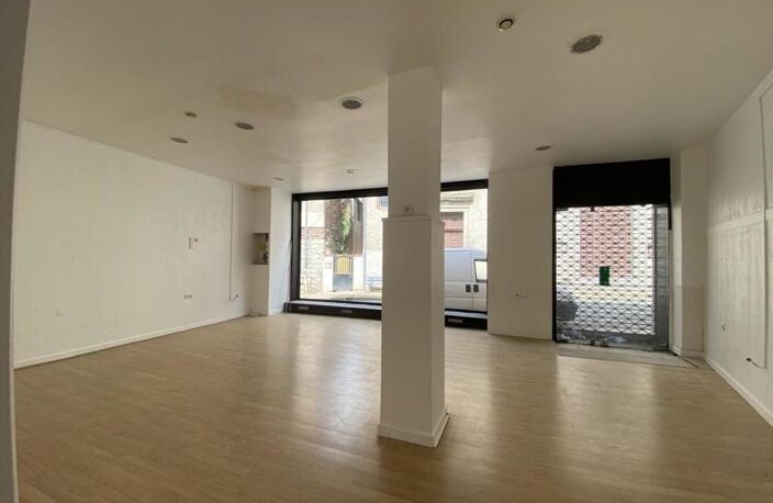 Vente immeuble   Graulhet (81300) — photo 2