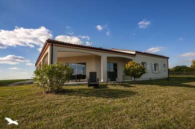 Maison 6 pièces 296520 €