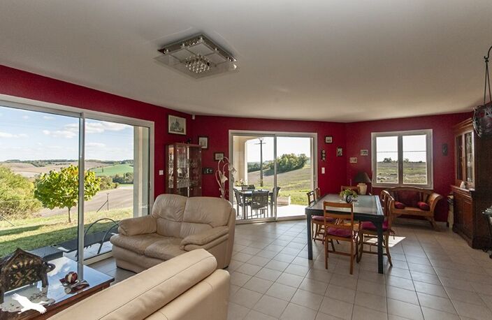 Contemporaine de 6 pièces principales — photo 3