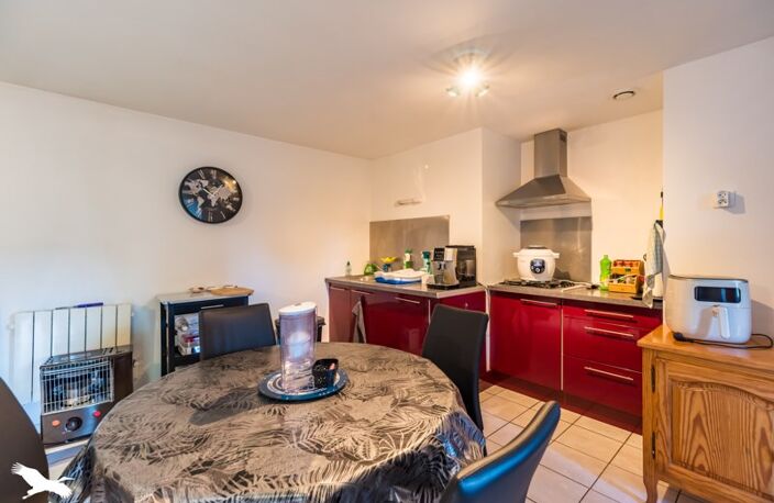Maison en pierre de 3 pièces principales — photo 2