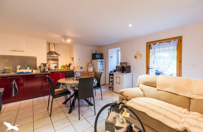 Maison en pierre de 3 pièces principales — photo 4