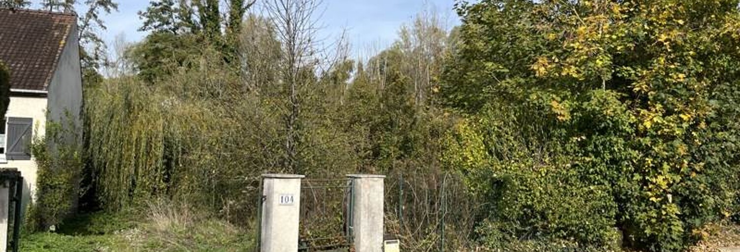 Terrain  710 m² à vendre à Vallangoujard (95810)