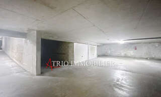 Garage  13 m² à louer à Antibes (06600)