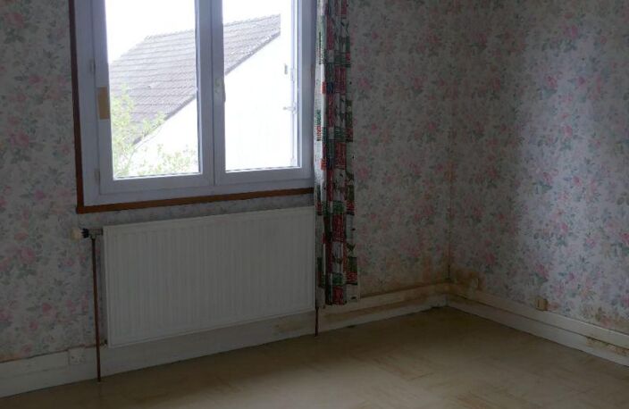 Vente maison 4 pièces 101 m² Saint-Gaultier (36800) — photo 5