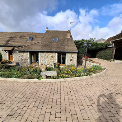 Maison 7 pièces 292000 €