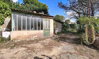 Terrain  1000 m² à vendre à Lambesc (13410)