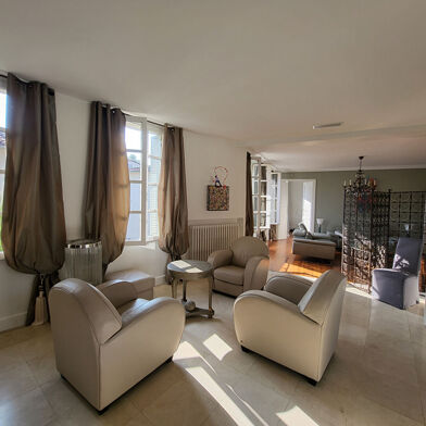 Appartement 5 pièces 549900 €