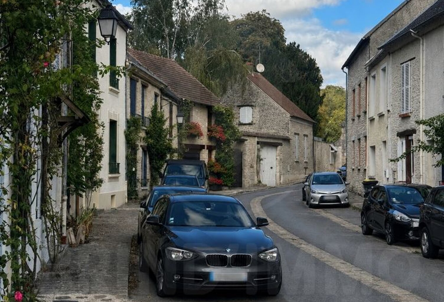 Immeuble de rapport composé de 2 studios et 1 F3 — photo 1