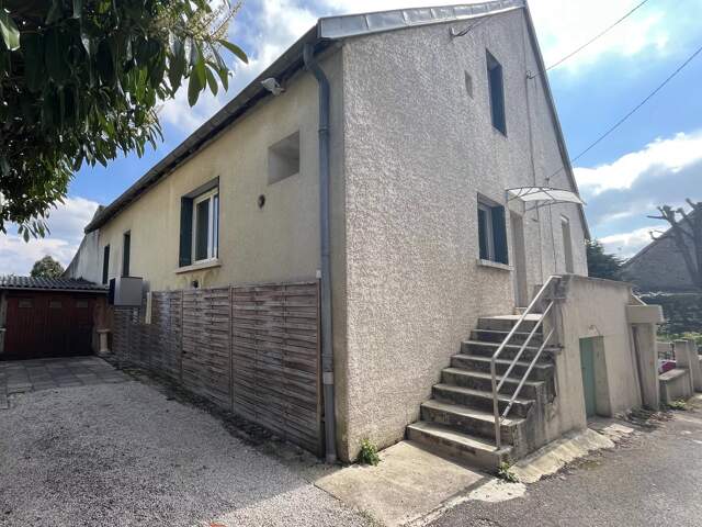 Maison 5 pièces 95 m² à Authume — photo du bien