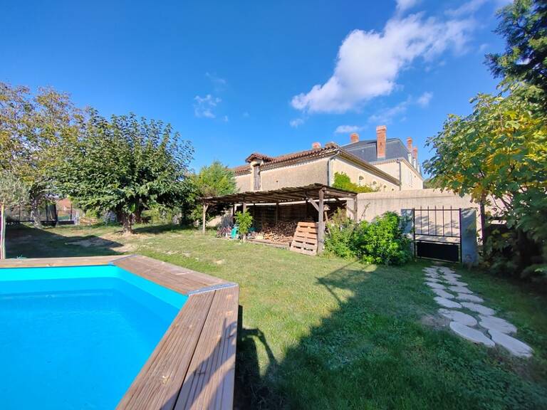 Maison individuelle en Pierre située à Le Brouilh-Monbert — photo 1