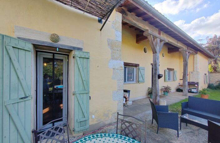 Maison individuelle en Pierre située à Le Brouilh-Monbert — photo 2