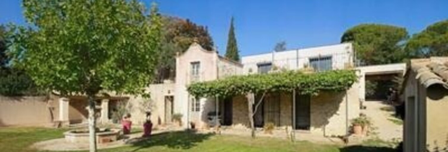 Maison 5 Pièces 200 m² à vendre à Cucuron (84160)