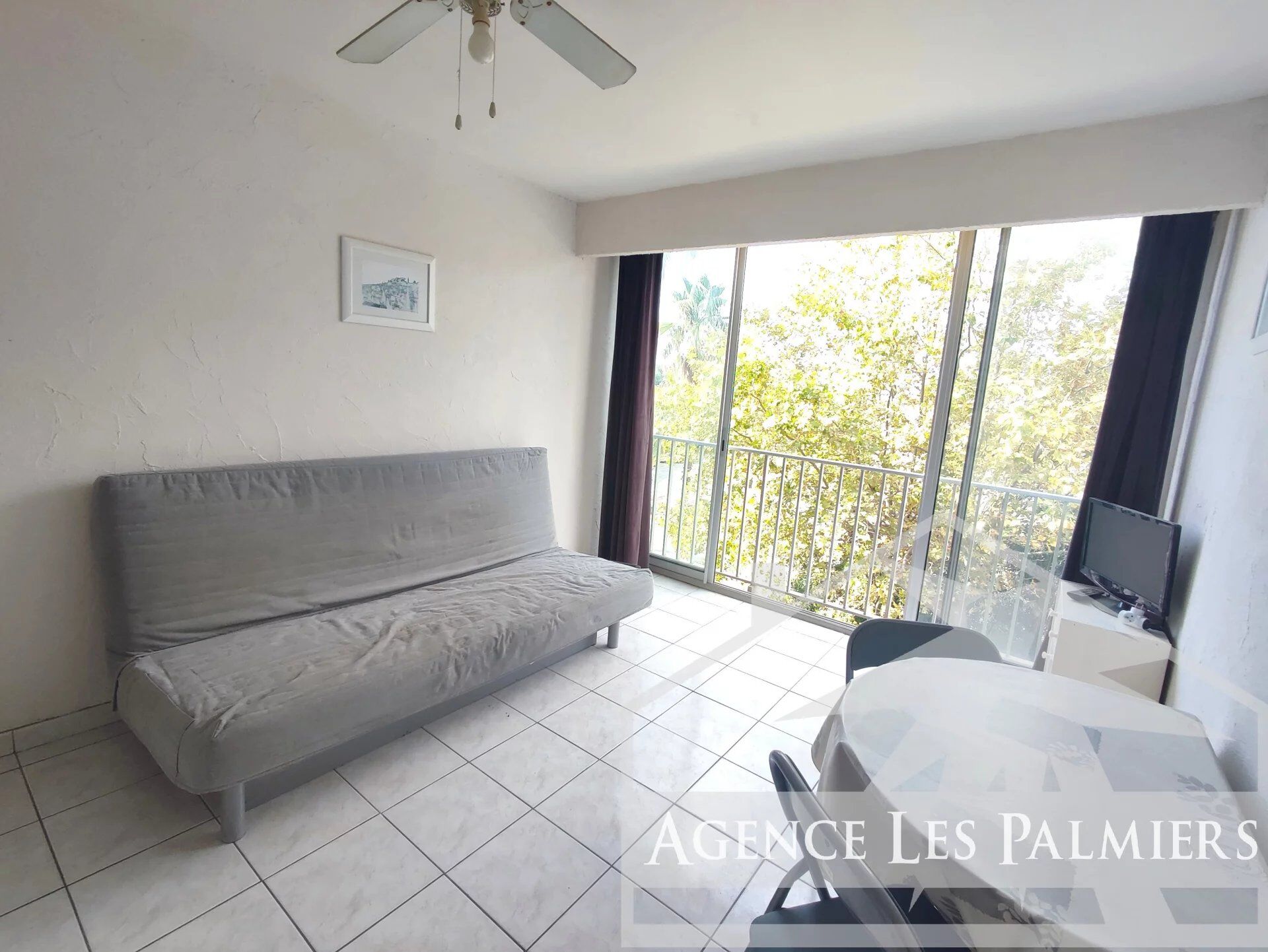 Appartement  T1 à vendre Lavandou (Le) 83980