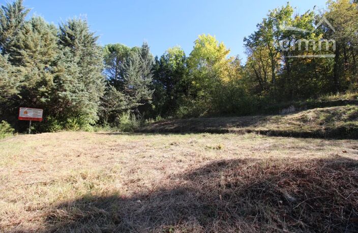 A vendre un terrain constructible de 638m² — photo 2