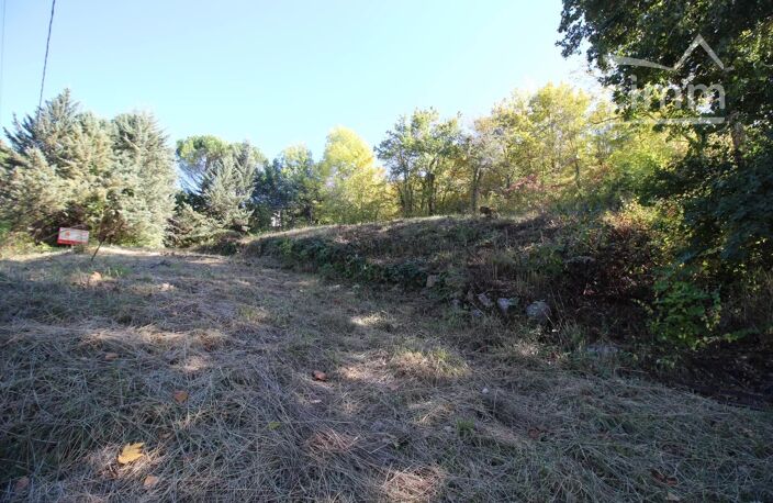 A vendre un terrain constructible de 638m² — photo 3