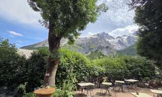 Commerce 20 Pièces 680 m² à vendre à La Grave (05320)