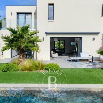 Maison 4 pièces 1145000 €