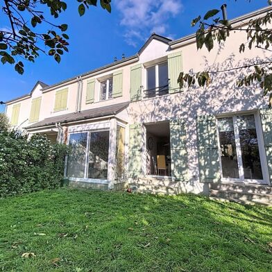 Maison 6 pièces 300000 €