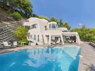 Villa Galactica, l'élégance futuriste avec une vue d’exception - — photo 2