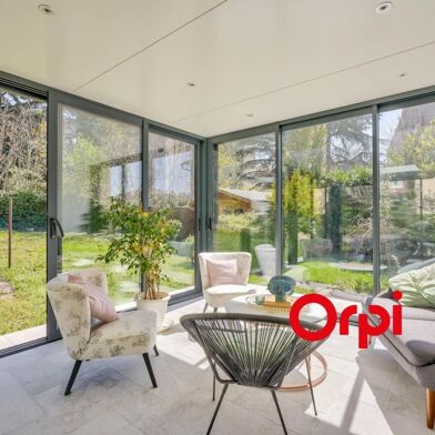 Maison 7 pièces 698000 €