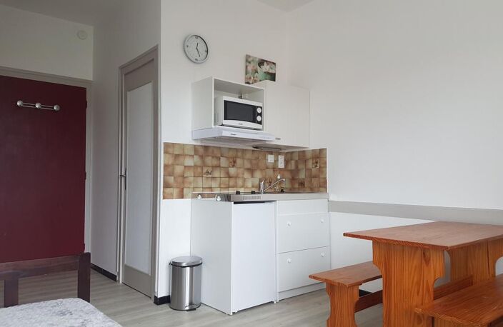 Appartement À Vendre — photo 2