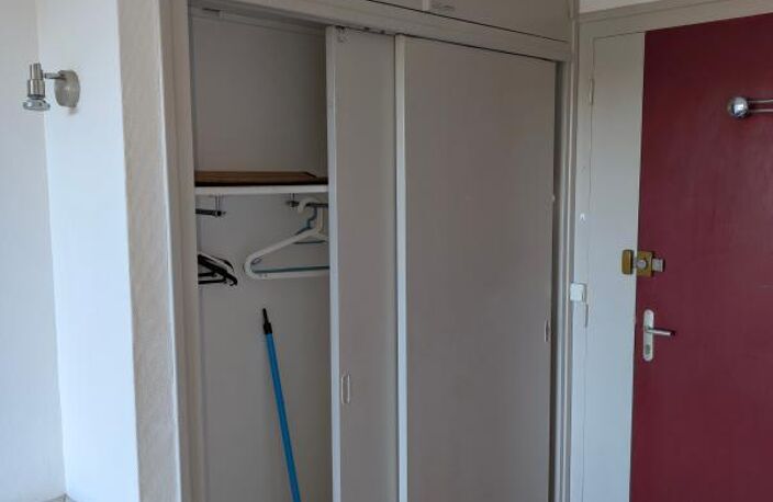 Appartement À Vendre — photo 4
