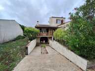   Maison pleine de potentiel au cœur de Semussac, commerces à pied  ‍♂️ idéale famille  ‍ ‍ ‍  ou investissement locatif   — photo 2