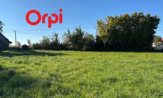 Terrain  567 m² à vendre à Saint-Hippolyte (17430)