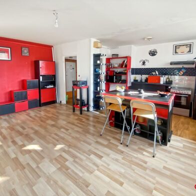 Appartement 4 pièces 82000 €
