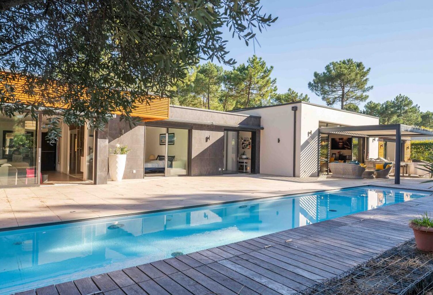 Villa 238m2 habitable + sous sol total de 300m2 - Site exceptionnel LA PALMYRE — photo 1