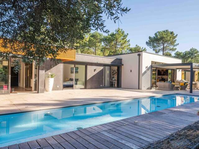 Villa 238m2 habitable + sous sol total de 300m2 - Site exceptionnel LA PALMYRE — photo du bien