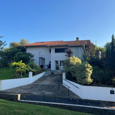 Maison 4 pièces 495000 €