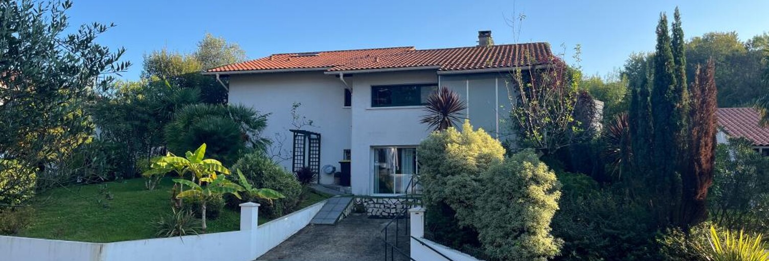 Maison 4 Pièces 133 m² à vendre à Saint-Pierre-d'Irube (64990)