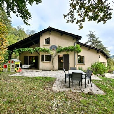 Maison 10 pièces 449000 €