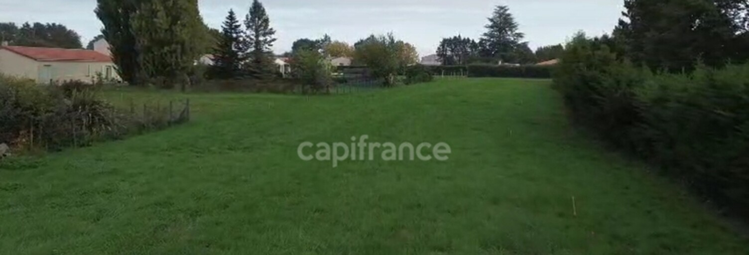 Terrain  798 m² à vendre à Thénac (17460)