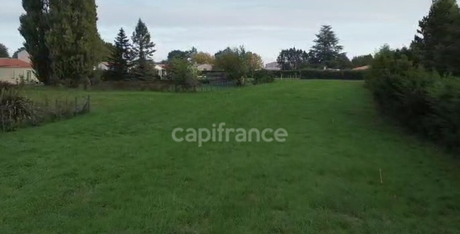 3 Terrains à vendre  THENAC (17) — photo 1