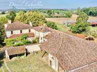 Corps de ferme surface habitable 300m2 - 6 chambres - dépendances — photo 2