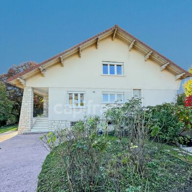 Maison 7 pièces 440000 €