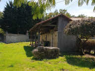 Maison et dépendances proche de BAIGNES SAINTE RADEGONDE (16) — photo 2