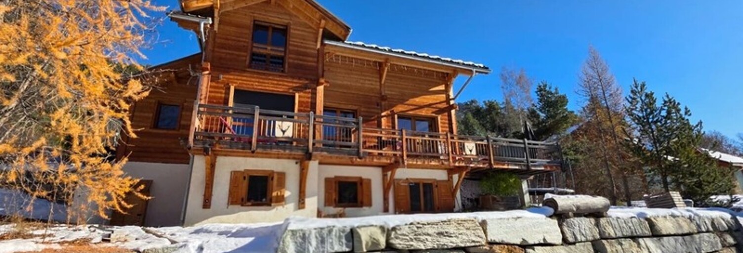 Maison 10 Pièces 162 m² à vendre à Saint-Chaffrey (05330)