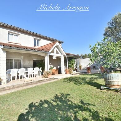 Maison 9 pièces 249900 €