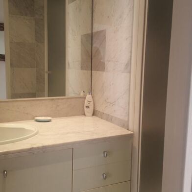 Appartement 2 pièces 885 €