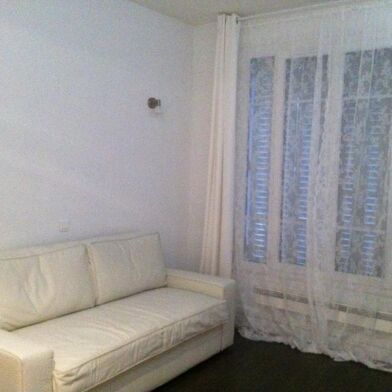 Appartement 2 pièces 880 €