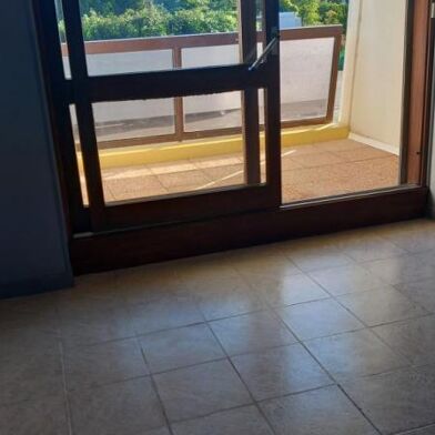 Appartement 1 pièces 600 €