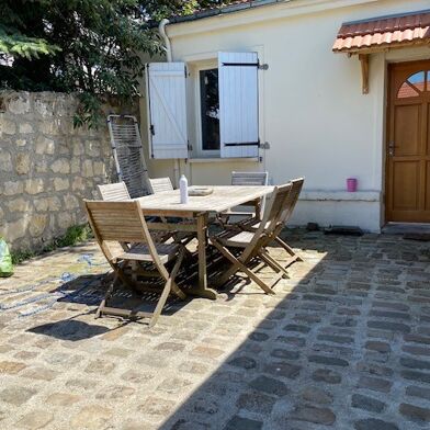 Maison 6 pièces 1850 €