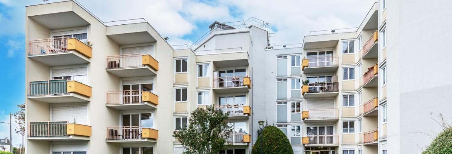 Immeuble  3662 m² à vendre à Ermont (95120)