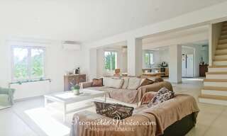 Maison 10 Pièces 421 m² à vendre à Verneuil d'Avre et d'Iton (27130)