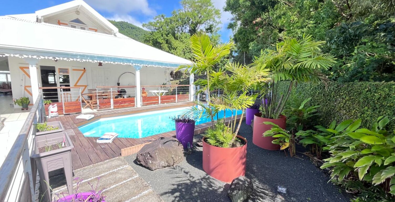 Villa Gourbeyre 6 pièce(s) 200 m2 - Vue mer et montagne — photo 1