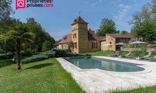 Maison 13 Pièces 326 m² à vendre à Cahors (46000)