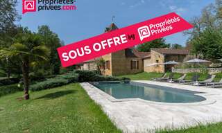 Maison 13 Pièces 326 m² à vendre à Cahors (46000)